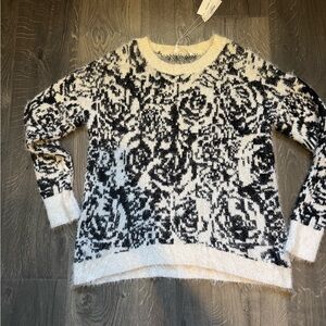 NWT 10 Crosby Derek Lam Black and Cream Patterned Sweater Sz L